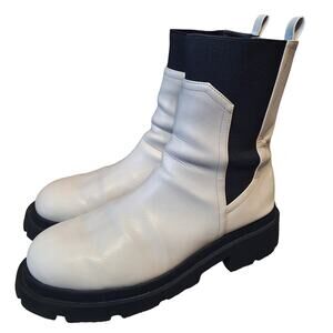 Dolce Vita womens 11 Brody pull on white black chelsea Boot bootie